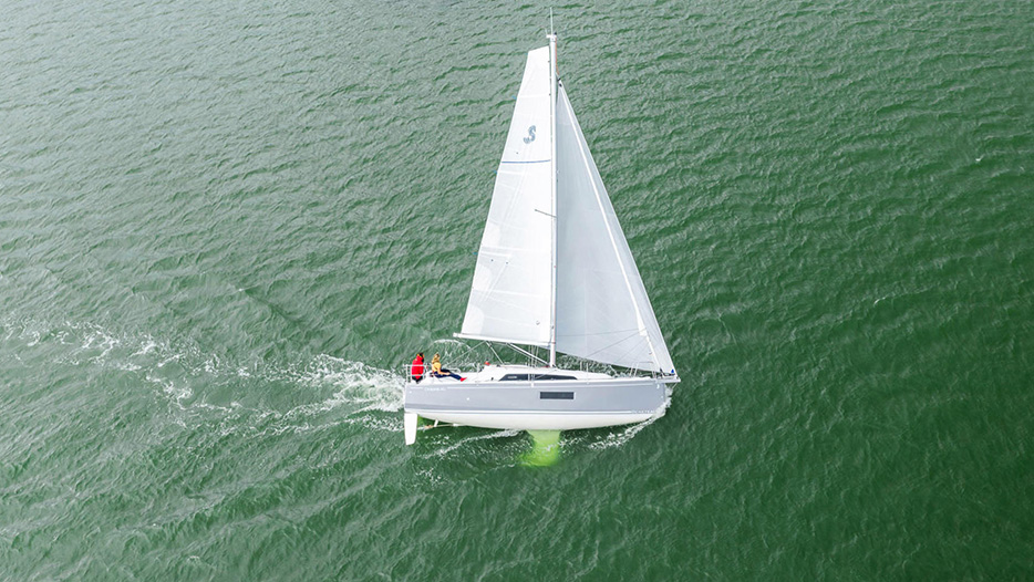 Beneteau 30.1 side view